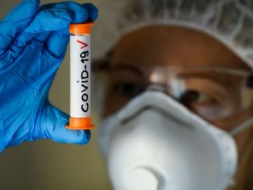 В Україні за добу зафіксували 10 802 випадки коронавірусу: на Волині – 359