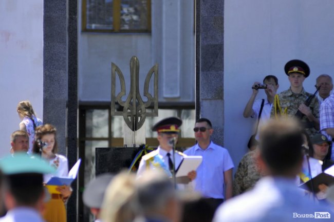Фото випускного у військовому ліцеї в Луцьку