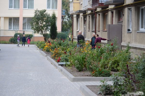 У Луцьку з'явився супердвір. ФОТО 