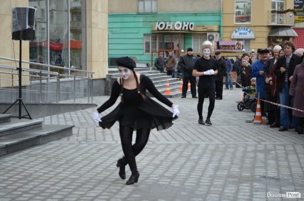 Відкрили луцький ЦУМ. ФОТО 