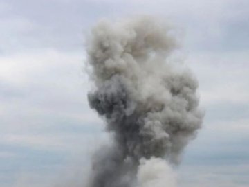 Внаслідок ракетного удару по енергообʼєкту в Києві є поранені та загиблі