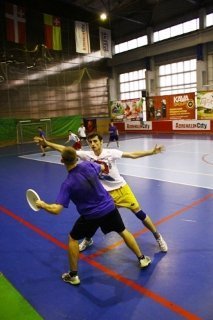 Змагання з алтимат фризбі в Луцьку. ФОТО