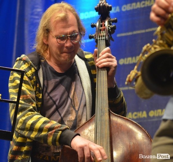 Луцький замок зустрічав останню ніч літа джазом. ФОТО 