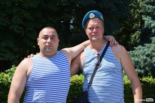 Луцькі десантники святкують день ВДВ. ФОТО