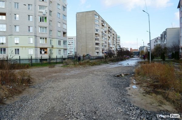 Як будують нову школу в Луцьку. ФОТО