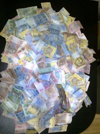 У Луцьку на благодійній акції  вкрали банку з грошима. ФОТО