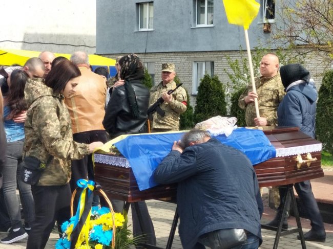 На Волині попрощалися з Героєм Андрієм Грицаєм