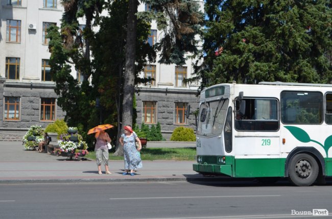 Як у Луцьку прощалися з Героєм Андрієм Єлістратовим. ФОТО