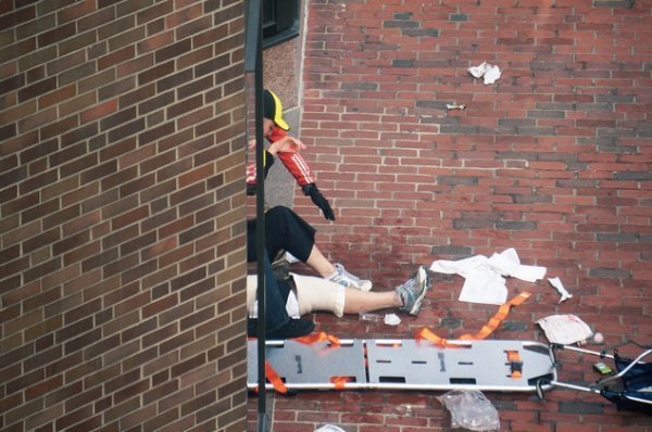 Теракт у Бостоні. Хронологія подій. ФОТО