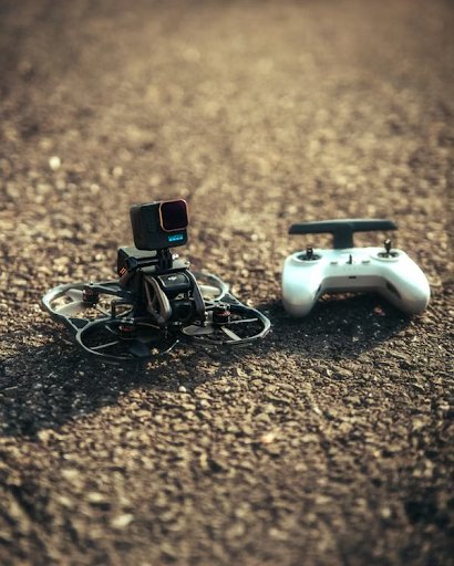 Як система автономного донаведення підвищує ефективність ударного FPV в умовах активної РЕБ