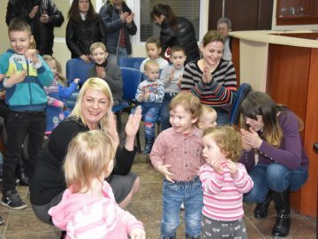 Тренінги, ігри, забави: як реабілітують  сім'ї учасників АТО