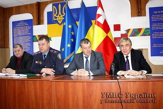 Молодик на Волині викрав скриньку для пожертв учасникам АТО. ФОТО