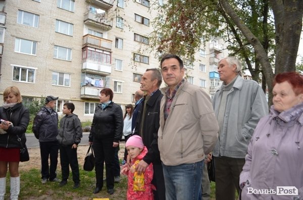 У Луцьку відремонтували двір за 2,5 мільйона. ФОТО