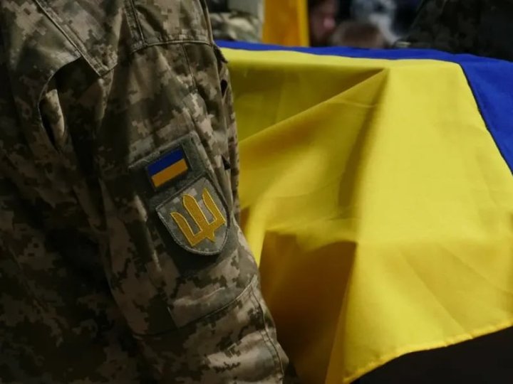 Був справжнім бійцем як на футбольному полі, так і на полі бою: на війні загинув Герой з Волині Роман Чепелінський