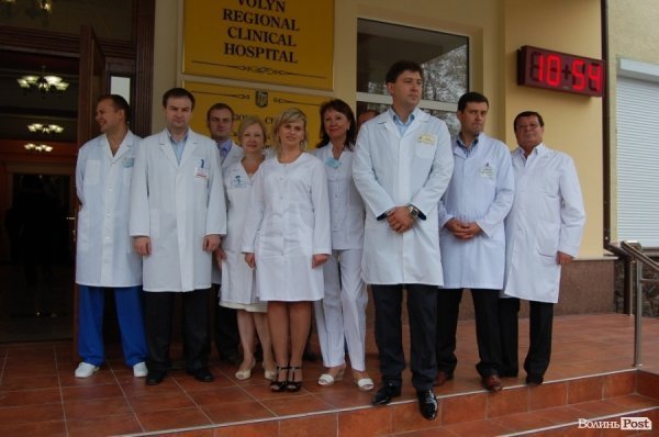 Янукович відвідав Волинську обласну клінічну лікарню. ФОТО