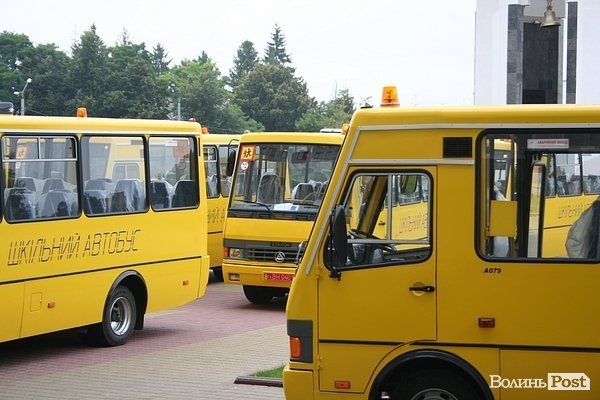 На Волині – 10 нових шкільних автобусів. ФОТО