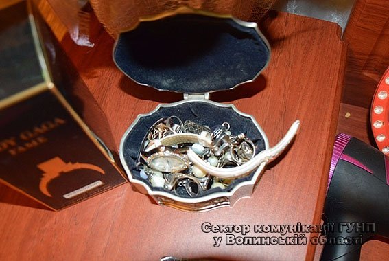 У Луцьку жорстоко вбили 40-річну жінку. ФОТО. ВІДЕО.