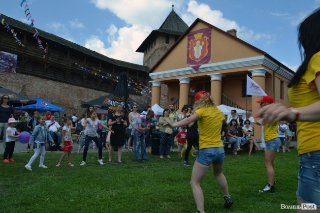 Делікатеси та піаніст: чим пригощає та дивує шостий «Lutsk Food Fest»
