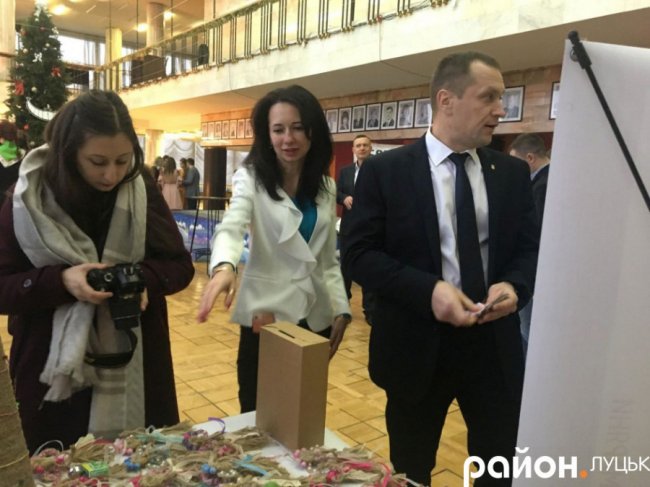 «Янголятко для Мар’яни»: у Луцьку збирають гроші для онкохворої дівчини