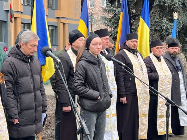 Залишив навчання  і пішов на фронт: на Волині попрощалися з 18-річним Героєм Дмитром Приймачуком