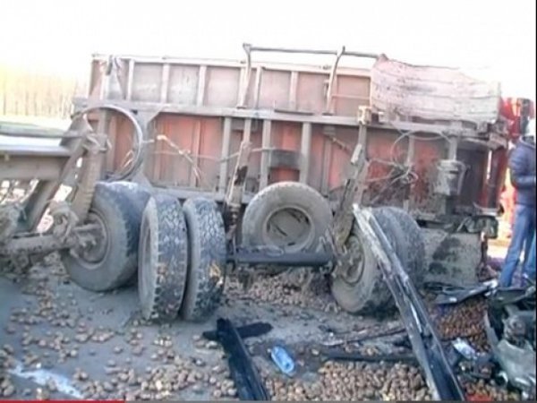 Страшна аварія у Києві. ФОТО