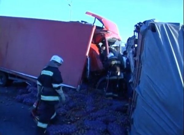 Страшна аварія у Києві. ФОТО