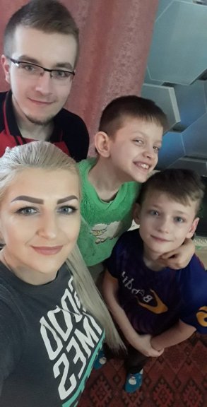 «Діти, народжені серцем»: зворушливі історії двох прийомних сімей з Волині