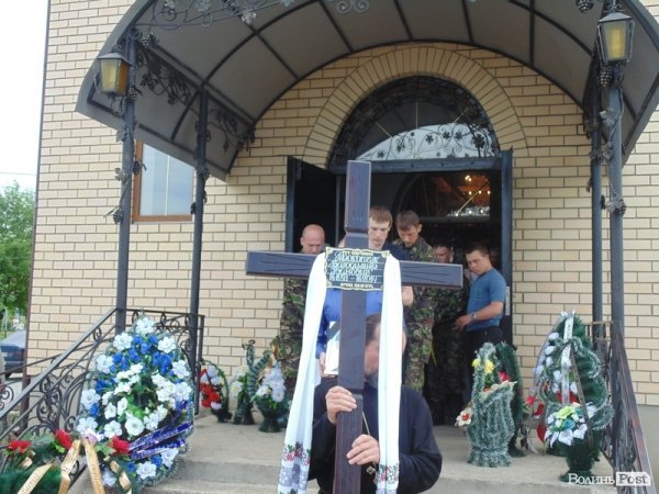 У Луцьку відспівали воїна 51-ї бригади. ФОТО