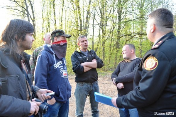 Під Луцьком незаконно розбирали колишню військову частину?