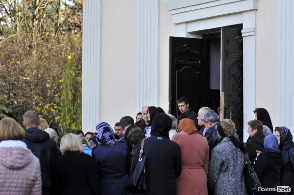 У Луцьку попрощалися з Андрієм Калаханом. ФОТО