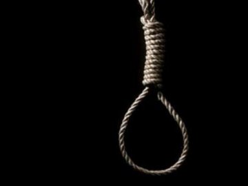 У селі на Волині повісилась пенсіонерка