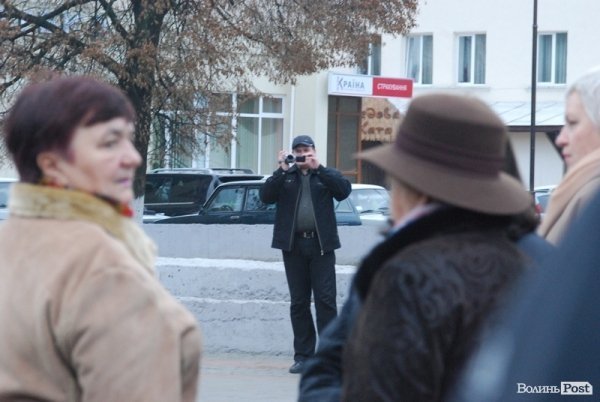 У Луцьку розпочався Євромайдан. ФОТО. ВІДЕО