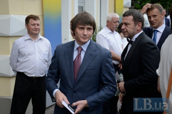 Мартиняк у смокінгу, Вітер у картатому піджаку: волиняни на вечірці у Порошенка. ФОТО