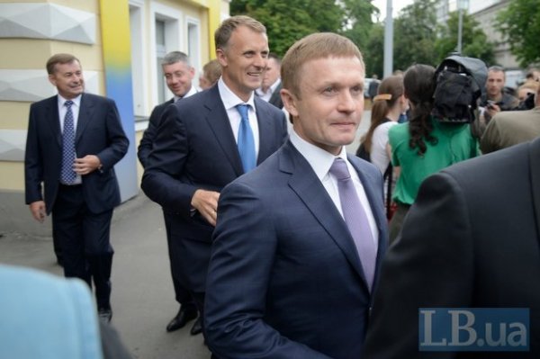 Мартиняк у смокінгу, Вітер у картатому піджаку: волиняни на вечірці у Порошенка. ФОТО