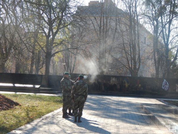 У Луцьку вшанували пам'ять загиблих у Другій світовій. ФОТО