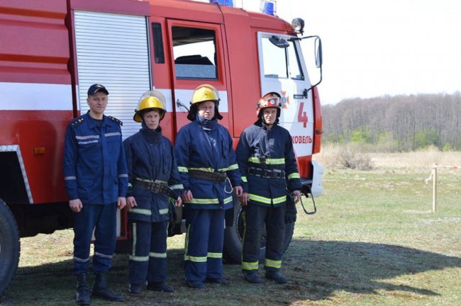 Як працювали разом волинські лісівники і рятувальники на протипожежних навчаннях. ФОТО, ВІДЕО