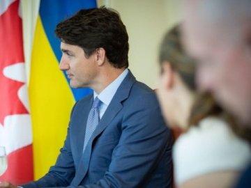 Українські біженці зможуть отримати постійний статус у Канаді