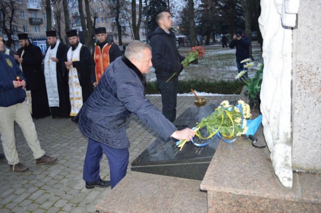 У Ковелі вшанували жертв Голодомору. ФОТО