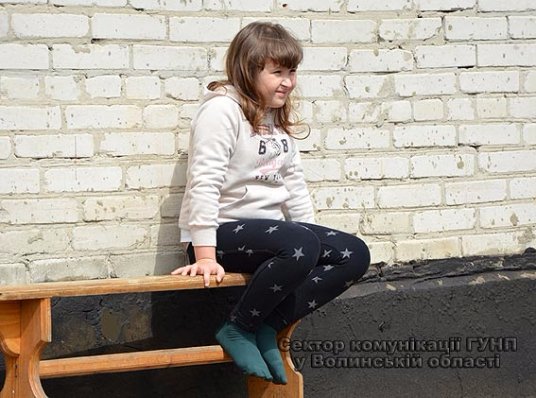 Луцькі школярі побували в гостях у кінологів. ФОТО