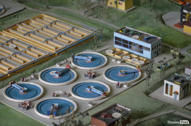 Екскурсія володіннями «Луцькводоканалу»: переконують, що сморід – не їхня вина