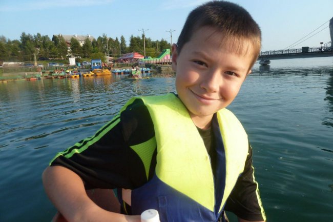 Напав із сокирою: у РФ – третя за тиждень різанина в школі. ФОТО. ВІДЕО