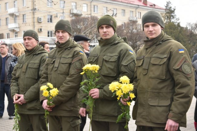 У Луцьку вшанували пам'ять Кобзаря. ФОТО