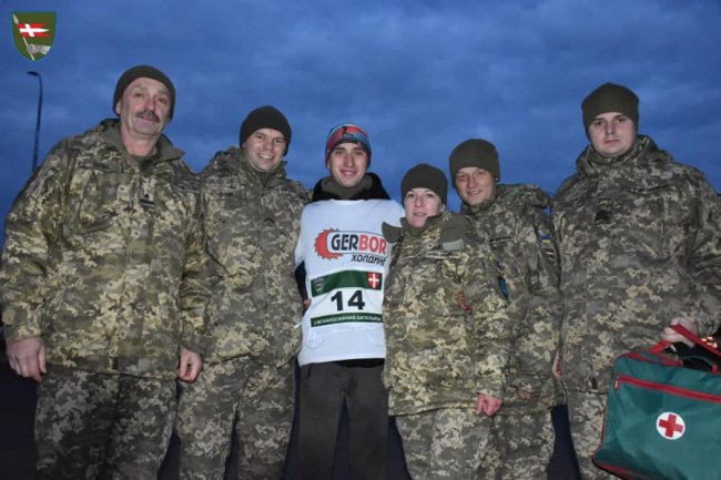 Військовий пробіжить 270 кілометрів, щоб привітати свою 14 ОМБР з днем народження