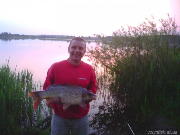 Волинянин упіймав рибу-велетня. ФОТО
