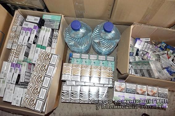 На Волині викрили нелегальний склад підакцизних товарів. ФОТО 