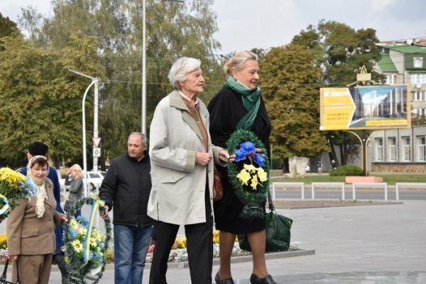 В Луцьку вшанували пам'ять Михайла Грушевського. ФОТО