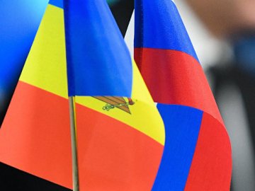 У Молдові російській мові надали офіційний статус