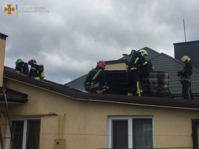 У місті на Волині горів житловий будинок. ФОТО