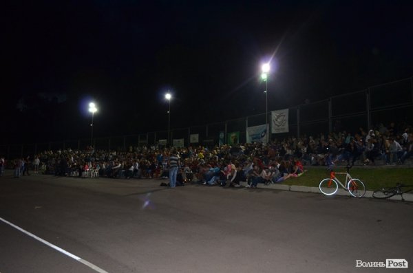 Луцьк дивився французьке кіно і зорепад. ФОТО