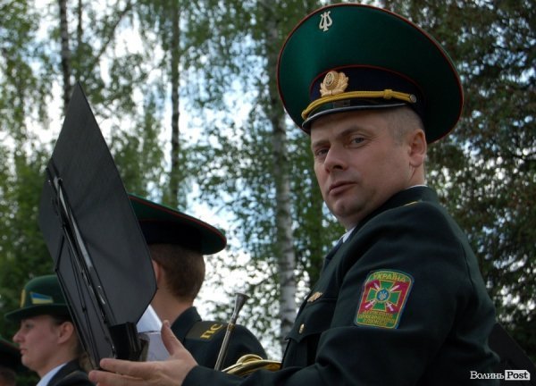 Як у Луцьку їли кашу і співали фронтових пісень